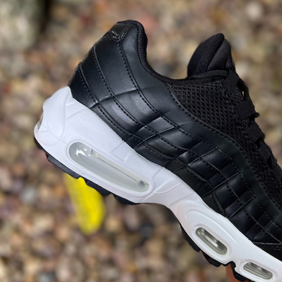 nike air max 95 premium black white