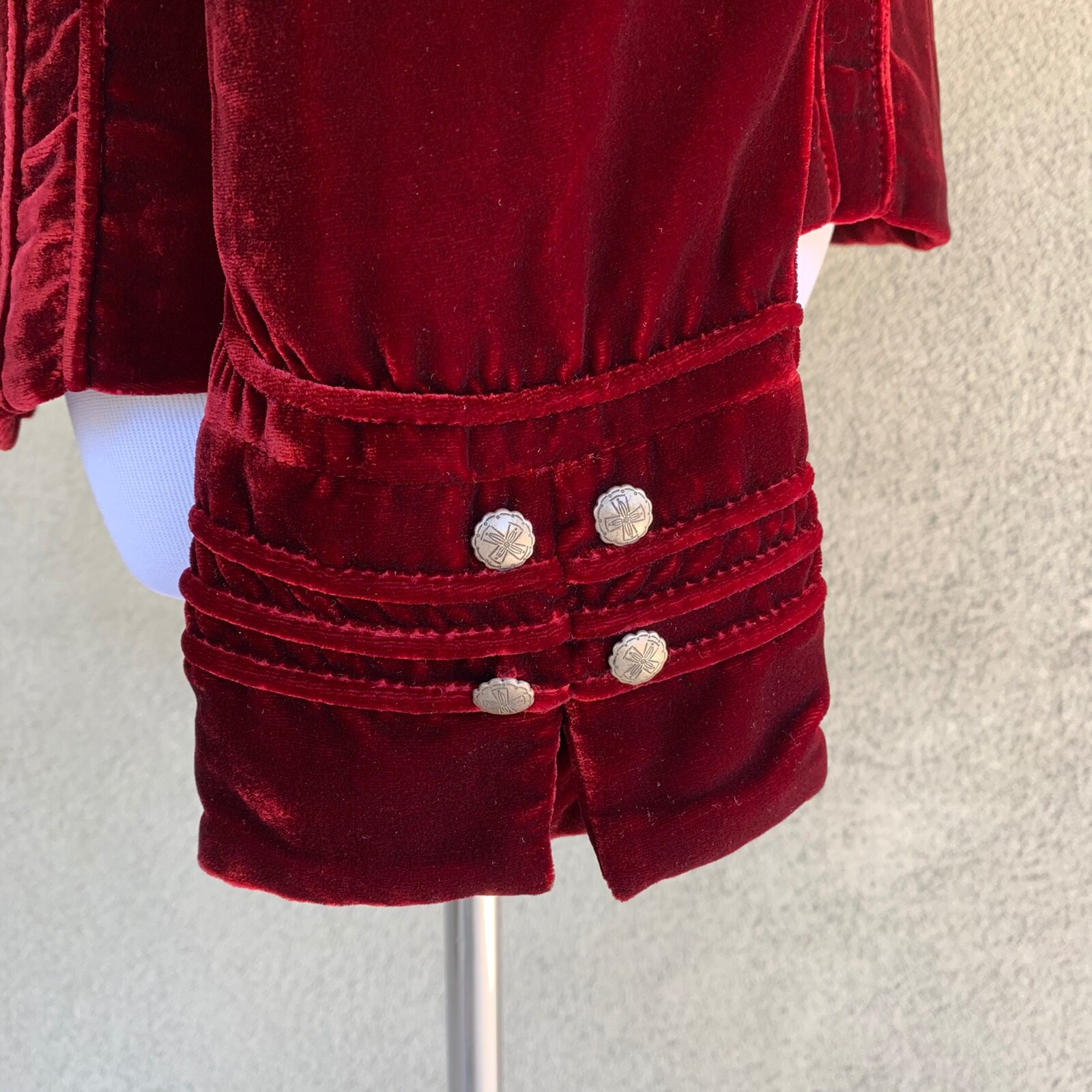 “Double D Ranch” Red Wine Velvet Jacket Exquisite Siz… Gem