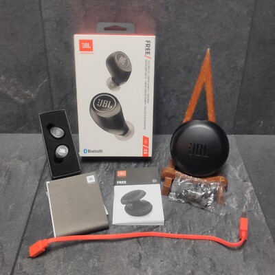 JBL Harman Free Truly Wireless In Ear Kopfhörer Comfort-Secure Fit   Top Zustand