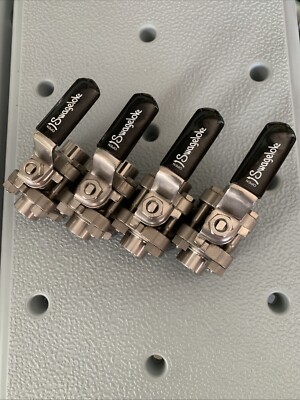 1X Swagelok SS-62TF4 Stainless Steel 3-Piece 60 Series Ball Valve, 1/4'' FNPT