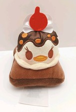Disney Munchlings Daisy Duck Brownie Sundae Plush 3  Baked Treats Remix Toy