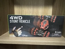 Remote Control Hand Gesture RC Car Hand Control 4WD Stunt Vehicle New In Box Toy