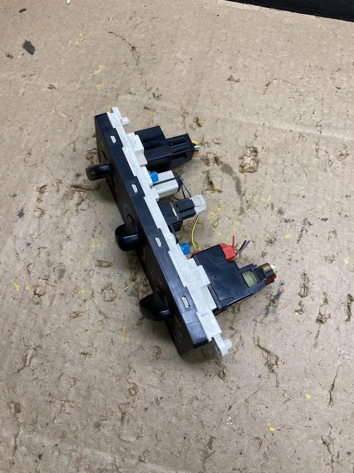 Ford Ranger 2003-2011 aire acondicionado calefacción climatización OEM U5628 DG Foto 4 de 4