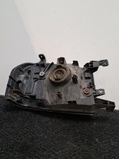 Feu avant (phare) Nissan KING-CAB