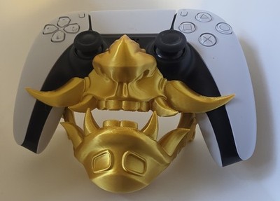 Oni Mask PS5 PlayStation 5 Controller Stand Gold Colored