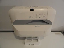 Casio XJ-UT310WN Ultra Short Throw Laser/LED Projector 3100Lumen 1080p +Wallbrkt