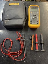 Fluke 87V MAX/E2 KIT True-rms Digital Multimeter Combo Kit