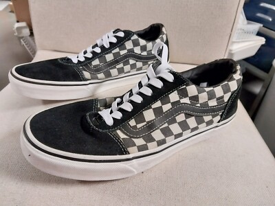 Vans checkerboard shoes size 8.5 mens