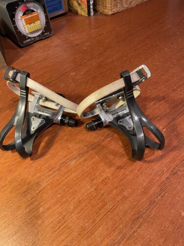 Shimano 105 PD-1050 Aero pedals Vintage Japan - Picture 1 of 5