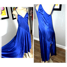 VTG UNDERCOVER WEAR LONG SWEEP SIDE SLIT NIGHTGOWN BLUE NYLON BEAUTIFUL M xcc