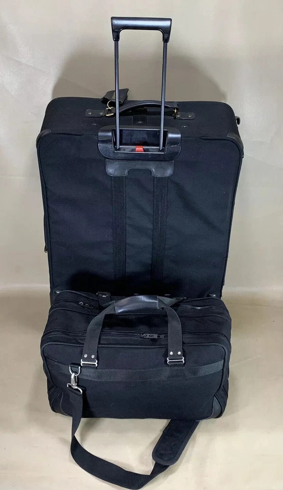 Juego de equipaje Andiamo Cordura negro 20” lona suave y 30” maleta vertical con ruedas Foto 4 de 4