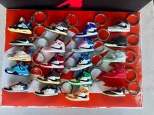 Esclusiva scarpa portachiavi sneaker Nike Air Jordan Travis Scott Air Yeezy 2s 3D