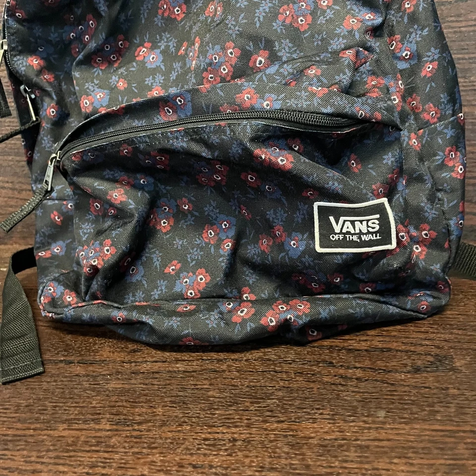 Mochila Vans Off The Wall Classic Realm para mujer negra floral correa ajustable Foto 2 de 4