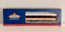 Bachmann 39-830A BR Mk1 FO First Open BR InterCity Charter (Swallow)