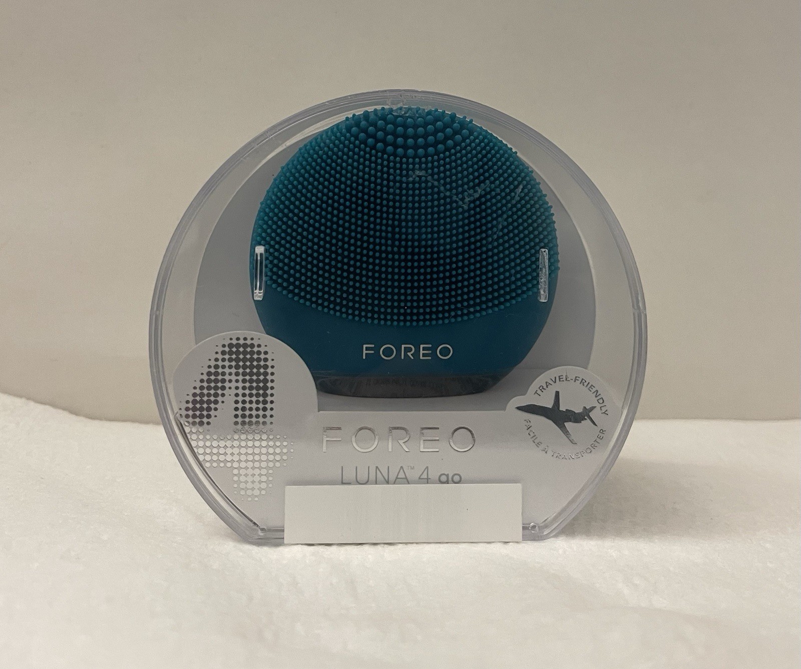 Foreo LUNA 4 go Facial Cleansing & Massaging Device, New open box