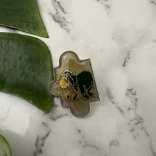 Disney World Vintage Eeyore Puzzle Pals Pin Trading 2001 Purple Glitter Pooh