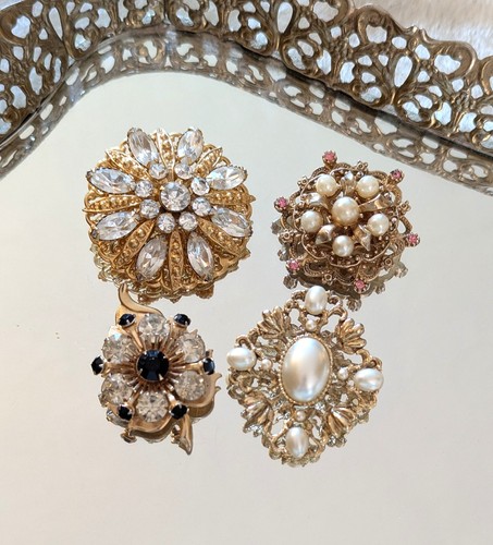 4 Vintage Gold-tone Brooches