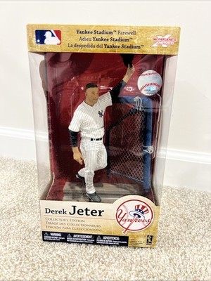 DEREK JETER Yankee Stadium Farewell-NIB-McFarlane Toys