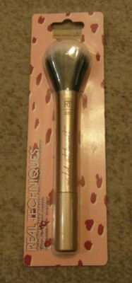 Real Techniques - ANIMALISTA - Wild at Heart  RT 237 - Make-up-Pinsel UltraPlush