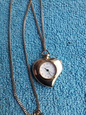Montre Fantaisie Femme SHIVAS – Cadran Blanc Argenté – Mouvement Quartz – Bracelet Métal Doré – Années 80