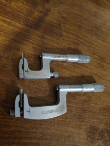 Starrett No 220 Multi Anvil Micrometer Set 0-1 1-2 Interchangeable Uni Mike