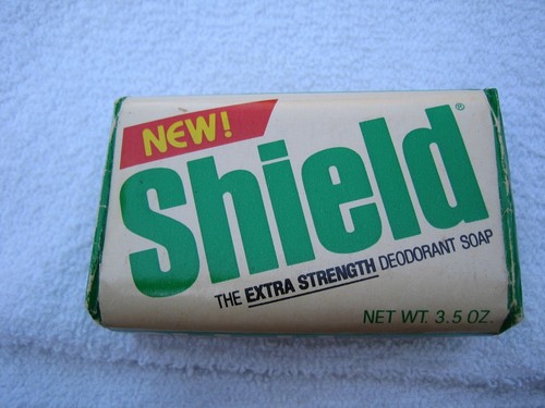 3 Vintage 1970s Soap Bars in Original Packaging: PEARS SOAP LAVA & SHIELD SOAP - Picture 9 of 20