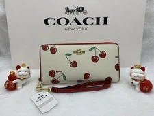 Coach CF406 Long Zip Around Wallet OUTLET Leather White Cherry