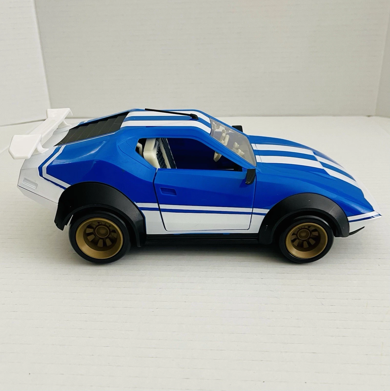  fortnite joy ride whiplash rally car venicle x-lord 