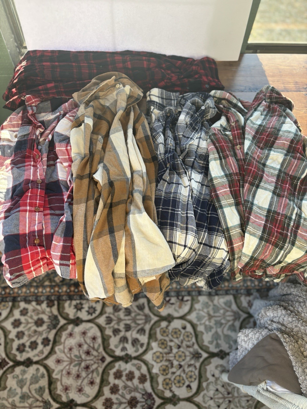 Small & medium Flannels - image 2