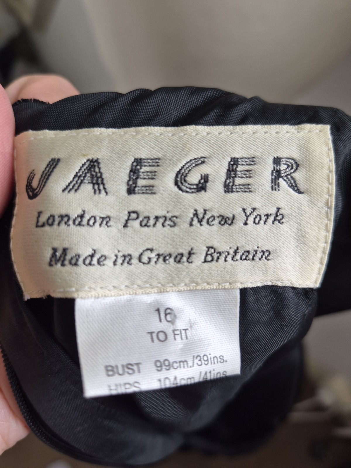 Vintage Jaeger Velvet Dress UK16 Made In Britain Silk Blend Occasion image 2