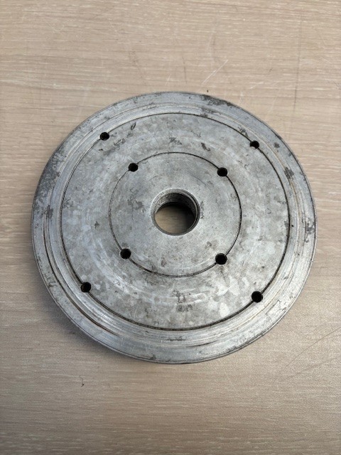 Piastra Posteriore In Ghisa Da 125 Mm Per Montaggio Mandrino Con Filettatura 1-1/8" X 12 TPI (compatibile Con Myford