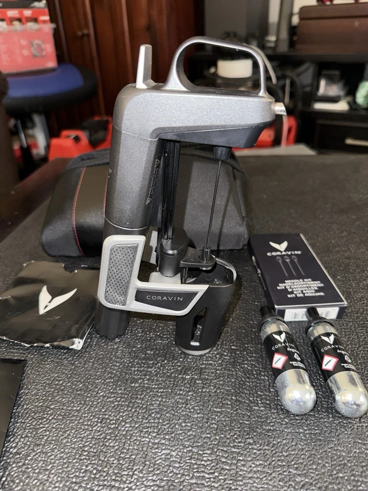 Sistema de Conservación de Tres Vinos Coravin Timeless 4 Piezas Nuevo y Precintado Foto 4 de 4