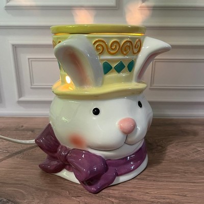 Scentsy Easter Bunny Wax Warmer Rabbit Yellow Hat Purple Bow 31138 Ceramic