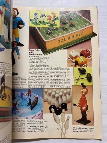 Wilton Yearbook Cake Decorating 1979 Paperback Book - Picture 3 of 12