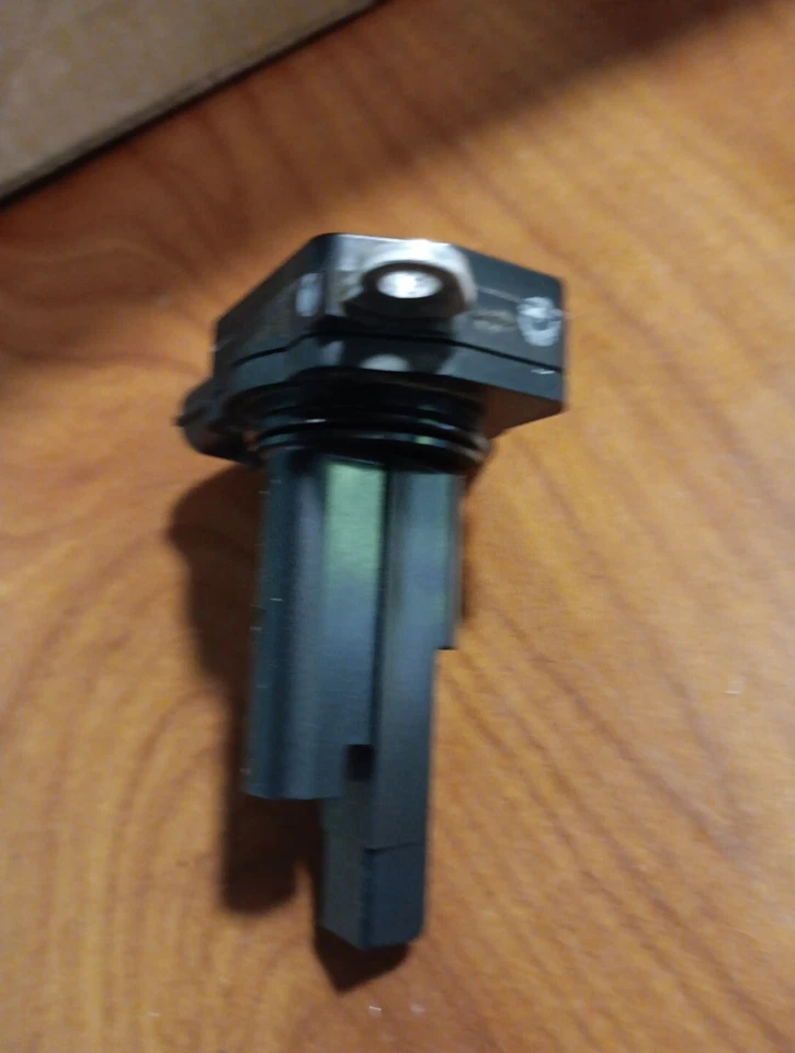 Mass Air Flow Sensor fits 2009-2015 Toyota Corolla 4Runner Prius  DENSO - Image 2 of 4