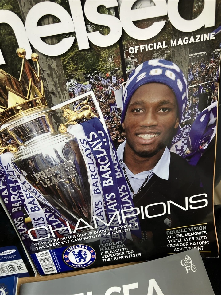 Chelsea Football Club Official Magazine - Feb 2005 - July 2014 the special one - Image 3 of 4