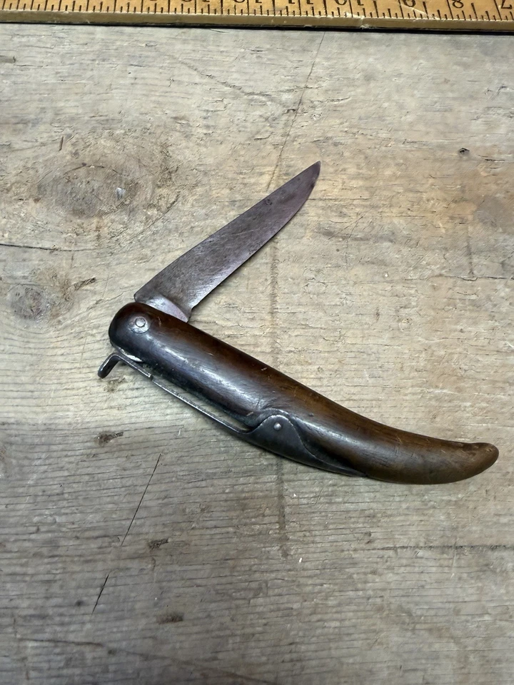 Cuchillo plegable forjado a mano de la era de la guerra revolucionaria del siglo XVIII/principios del XIX Foto 4 de 4