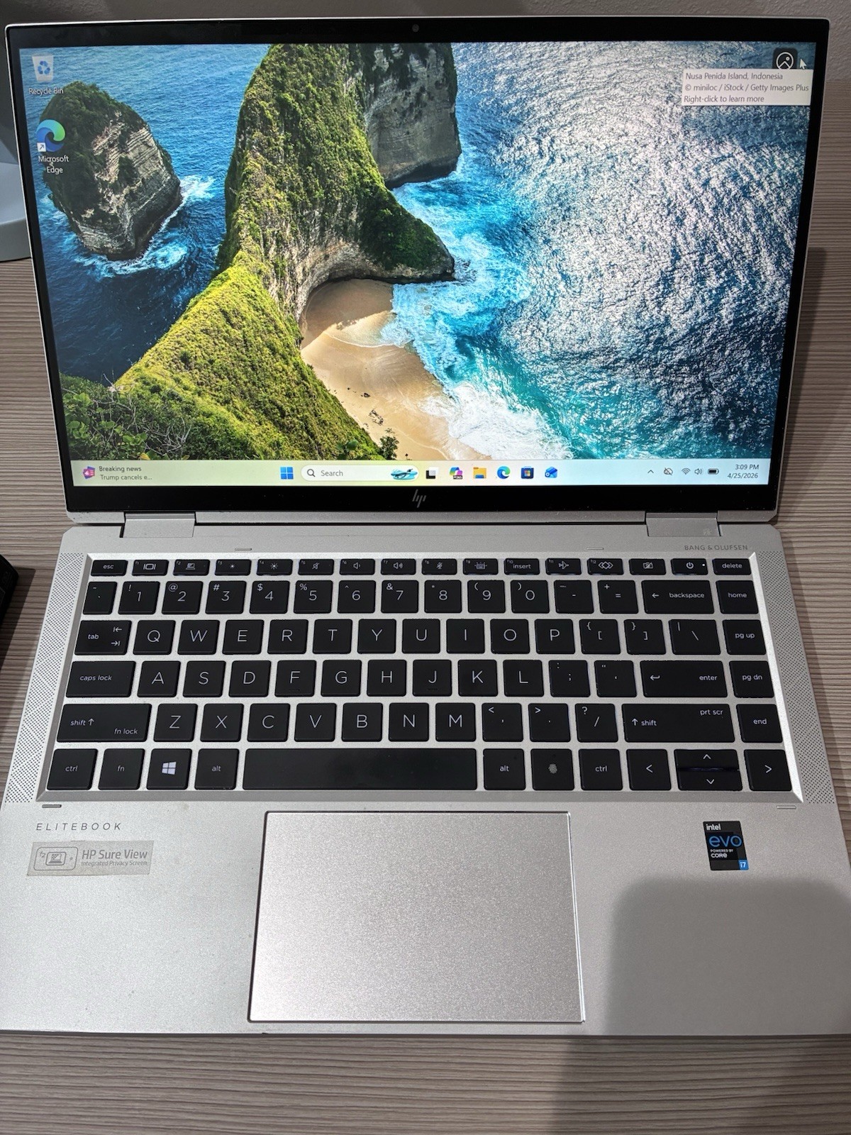 HP EliteBook x360 1040 G8 14, 14-Inch Laptop, with Intel Core i7 11th Gen., 256 GB SSD (Solid State Drive), Windows 11 Pro