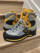 SCARPA Charmoz GTX Mountaineering Boots NWT Mens US 10 ( EU 43) Vibram Gore-Tex