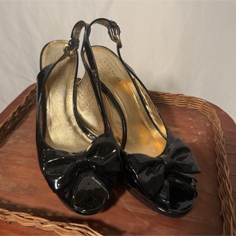 Coach Black Patent Leather Peep Toe Slingback Heels Bow Buckle US 8