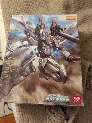 Bandai 1/100 MG 104 GAT-X105E Lukas's Strike E + I.W.S.P.