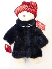 Russ Berrie Memories of Love Collection NURIA Bear Lady Velvet Fur Valentine's D
