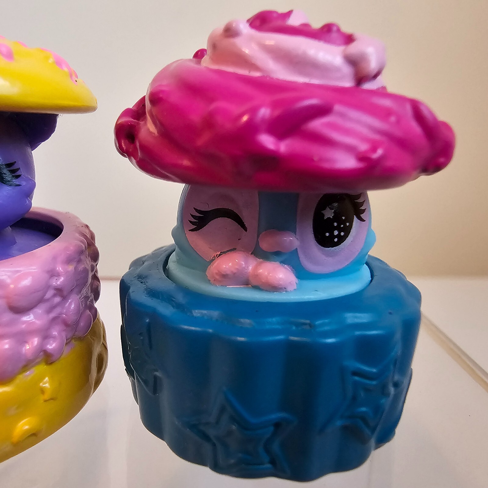 Spin Master Hatchimals CollEGGtibles Lot of 2 Cosmic Candy Secret Batibu Pandoo