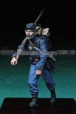 1/32 Scale Miniature Union Soldier Resin Model Kit – Civil War Infantry Unassemb