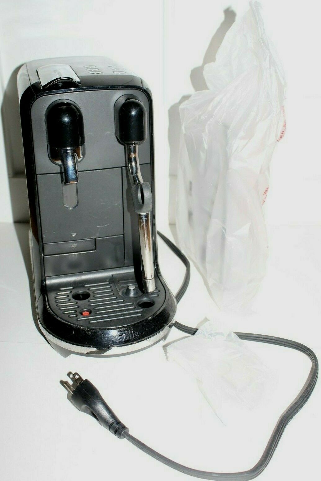 Breville Nespresso Creatista Uno Single 