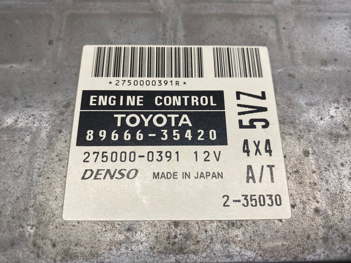 2001 Toyota 4runner Engine Control Module ECU ECM 89666