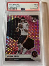 2021 Panini Mosaic Justin Fields #304 Camo Pink Mosaic Prizm RC PSA 9 Bears
