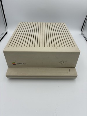 Apple IIGS A2S6000 Vintage Home Computer / Powered On / Untested