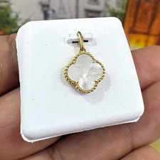14k Yellow Gold Clover Shape Pendant, 11.8mm wide, Stamped, Brand New