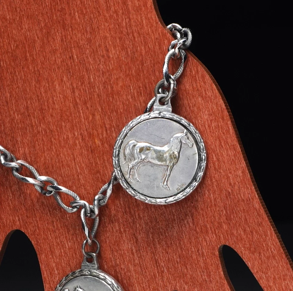 Brazalete Vintage Ecuestre Premio 3 Caballos Medallas Plata Dije  Foto 3 de 4